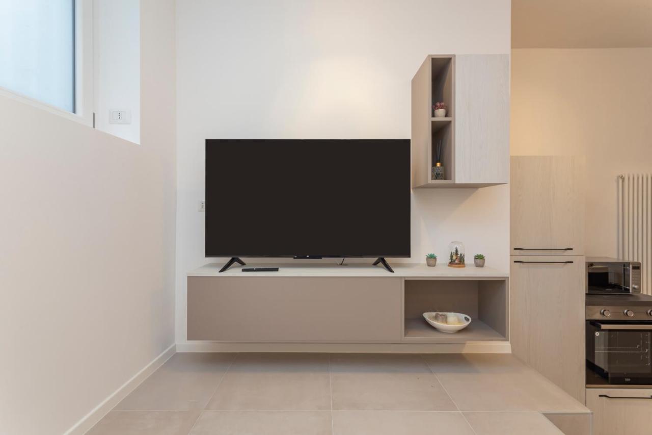 I Host Apartment - Val Strona 6 밀라노 외부 사진